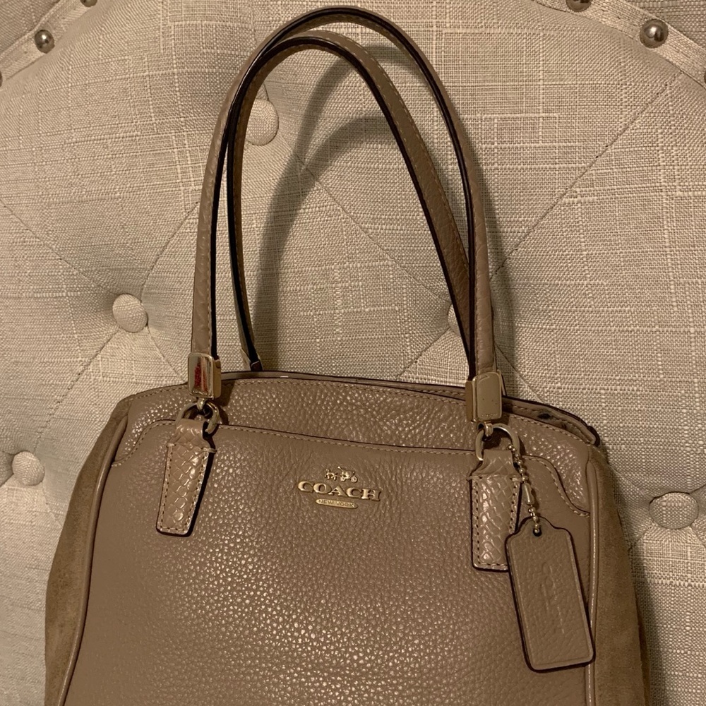 Coach purse 👜